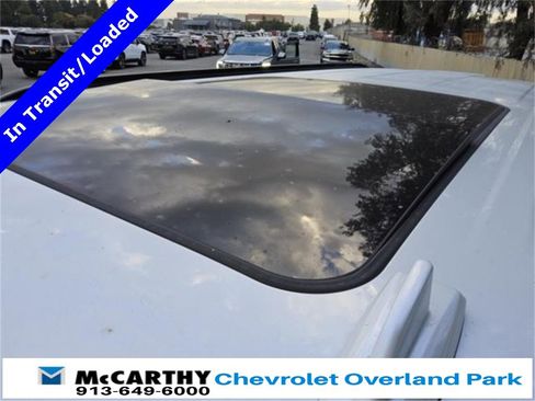 Used 2022 GMC Yukon XL Denali image 3