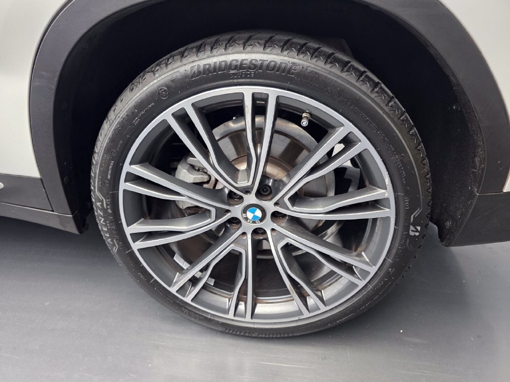 Certified 2024 BMW X3 sDrive30i w/ Convenience Package RWD image 17