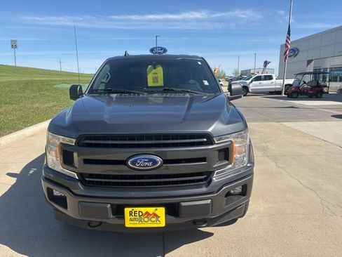 Used 2019 Ford F150 XLT w/ Equipment Group 302A Luxury AWD/4WD image 10