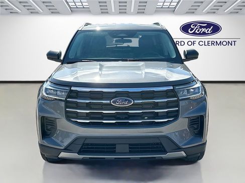 New 2026 Ford Explorer Active image 2