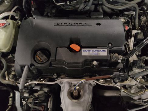 Used 2018 Honda Civic EX image 30