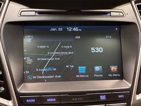 Used 2017 Hyundai Santa Fe Limited image 28