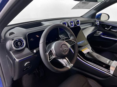 Certified 2026 Mercedes-Benz GLC 300 4MATIC image 9