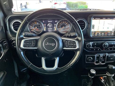 Used 2021 Jeep Wrangler Unlimited Sahara image 8