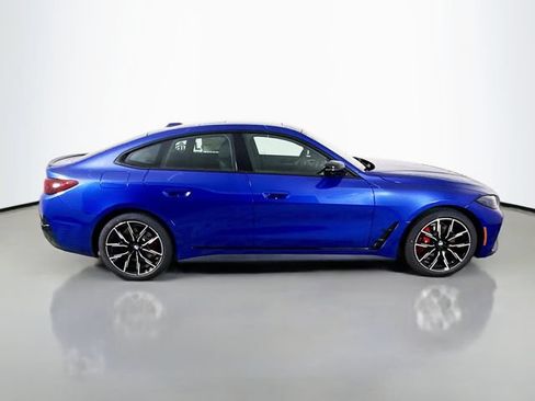 New 2026 BMW 430i xDrive w/ M Sport Package AWD/4WD image 8