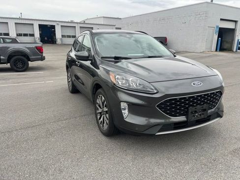Used 2020 Ford Escape Titanium AWD/4WD image 6