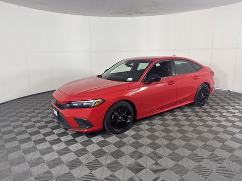 Certified 2024 Honda Civic Sport image 8