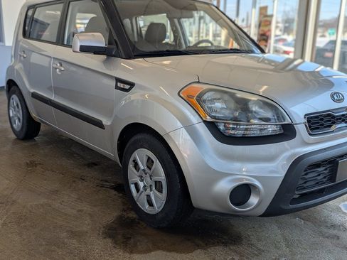 Used 2012 Kia Soul Base image 5