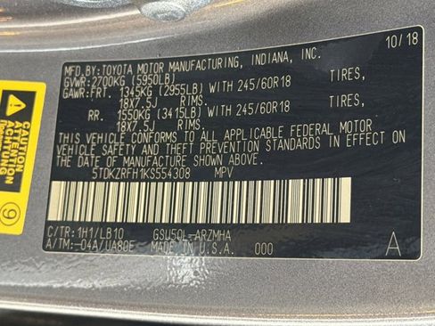 Used 2019 Toyota Highlander XLE FWD image 29