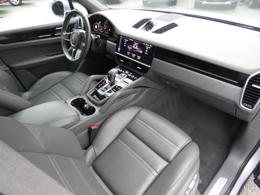 Used 2019 Porsche Cayenne S AWD/4WD image 14