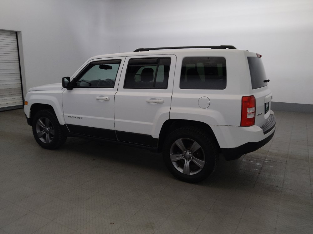 Used 2015 Jeep Patriot High Altitude AWD/4WD image 3