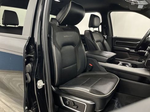 Used 2024 RAM 1500 Laramie image 32