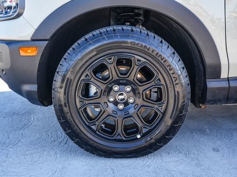 Used 2025 Ford Bronco Sport Badlands AWD/4WD image 11