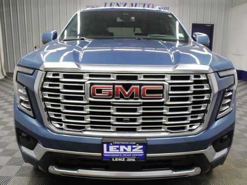 Used 2026 GMC Yukon Denali w/ Sun & Power Step Package AWD/4WD image 56