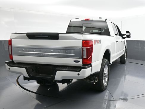 Used 2022 Ford F250 Platinum w/ FX4 Off-Road Package image 8