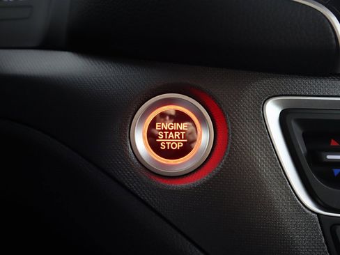 Certified 2025 Honda Ridgeline Sport+ image 36