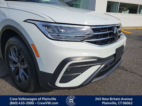 Certified 2024 Volkswagen Tiguan SE AWD/4WD image 21