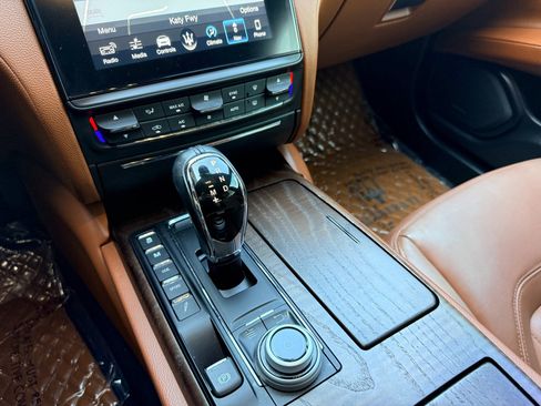 Used 2018 Maserati Quattroporte S Q4 AWD/4WD image 20