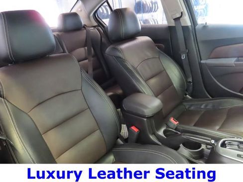 Used 2016 Chevrolet Cruze LTZ w/ Sun, Sound and Sport Package image 7