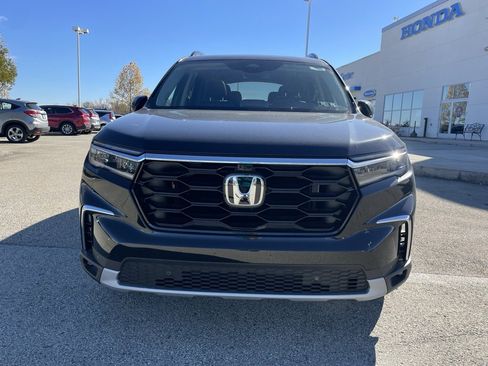 New 2025 Honda Pilot Elite image 8