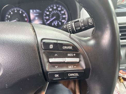 Used 2018 Hyundai Kona SEL image 14