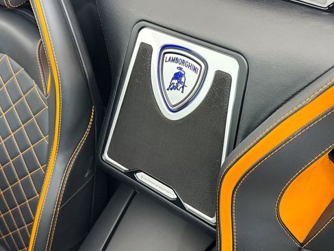 Used 2019 Lamborghini Aventador S AWD/4WD image 22