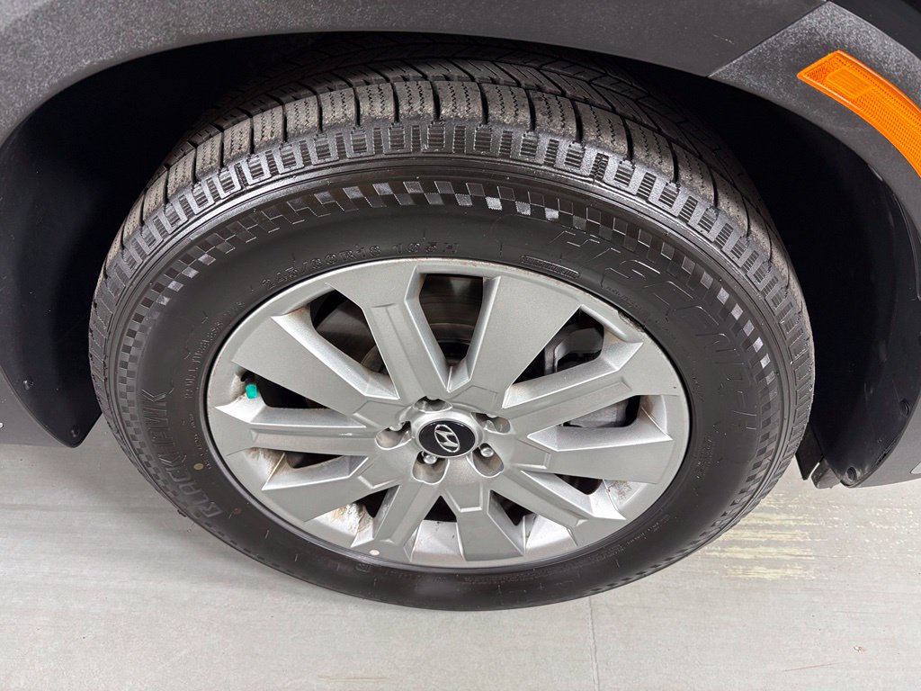 Used 2025 Hyundai Palisade SEL FWD image 11