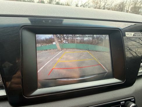 Used 2019 Kia Niro EX image 35