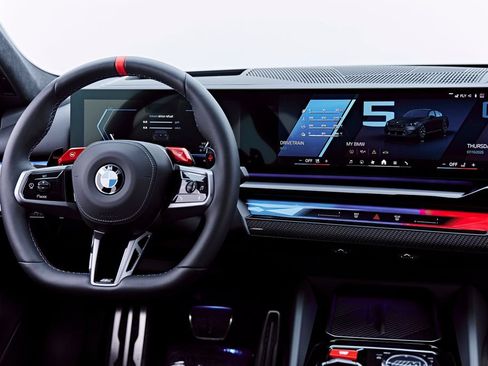Used 2026 BMW M5 Touring AWD/4WD image 76