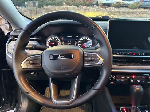 Used 2022 Jeep Compass Latitude w/ Convenience Group image 22