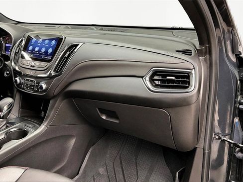 Used 2023 Chevrolet Equinox RS w/ RS Leather Package image 17