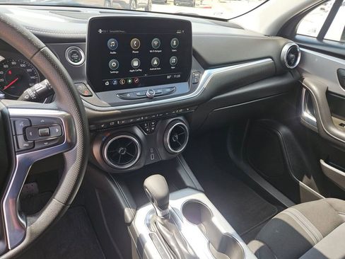 Used 2025 Chevrolet Blazer LT FWD image 20