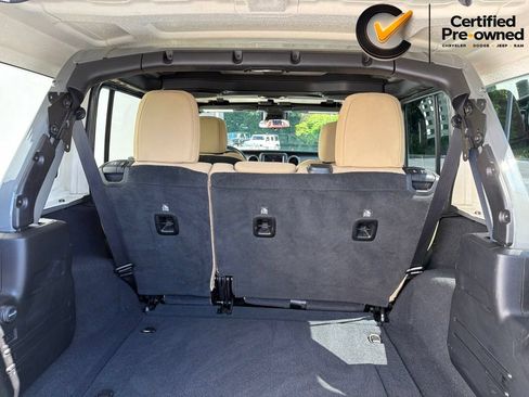Used 2022 Jeep Wrangler Unlimited Sport AWD/4WD image 20
