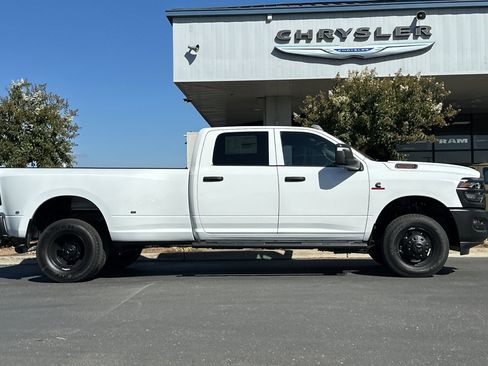 New 2026 RAM 3500 Tradesman image 3