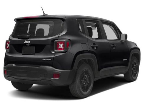 Used 2018 Jeep Renegade Latitude w/ Cold Weather Group AWD/4WD image 2