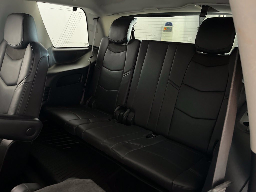 Used 2020 Cadillac Escalade 4WD image 21