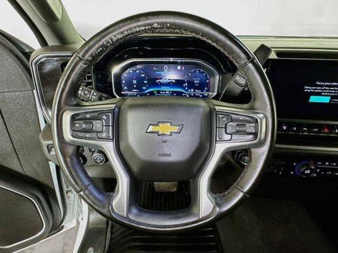Certified 2025 Chevrolet Silverado 2500 LT w/ Safety Package AWD/4WD image 9