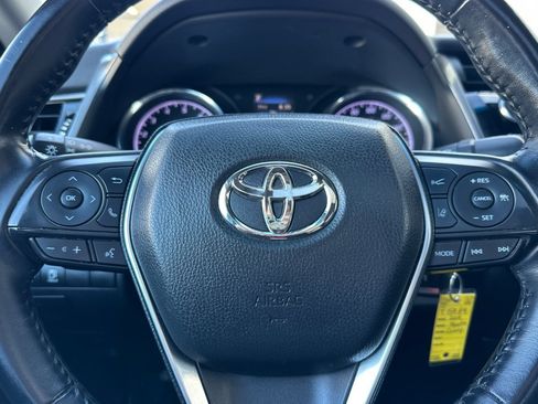 Used 2019 Toyota Camry SE FWD image 28