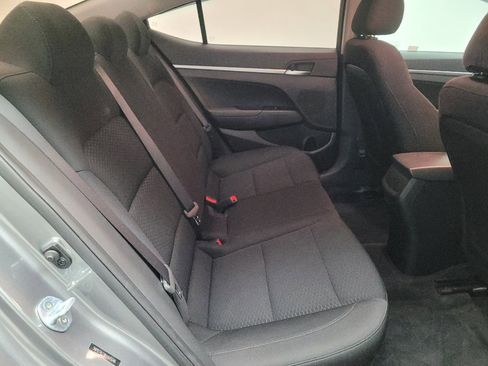 Used 2019 Hyundai Elantra SE w/ Cargo Package image 19