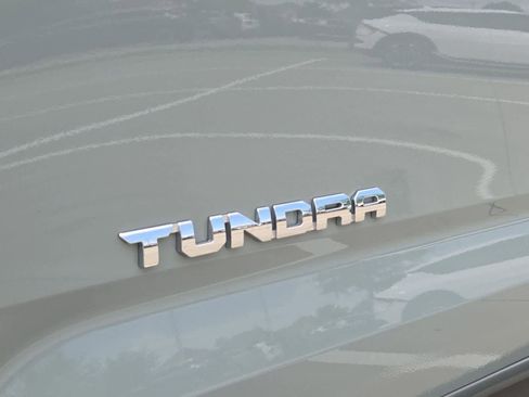 Used 2026 Toyota Tundra Limited AWD/4WD image 11