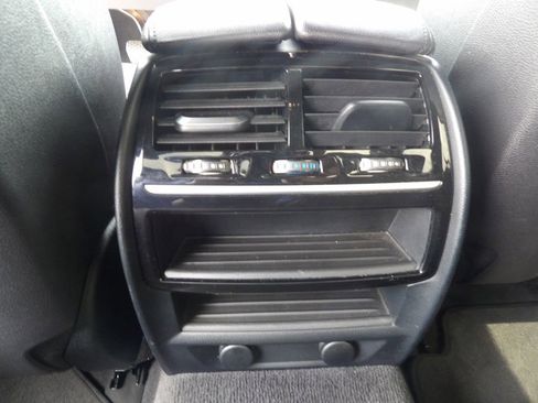 Used 2018 BMW 530i RWD image 29