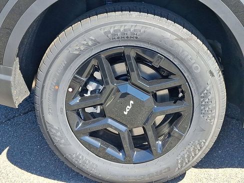 New 2027 Kia Telluride LX FWD image 5