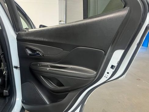 Used 2019 Buick Encore Preferred w/ Safety Package FWD image 15