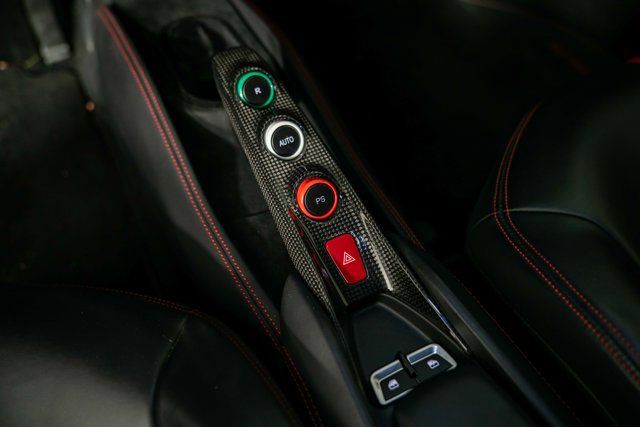 Used 2022 Ferrari F8 Tributo RWD image 21