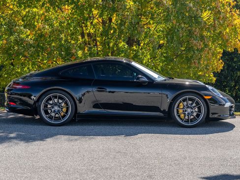 Used 2016 Porsche 911 Carrera S image 9