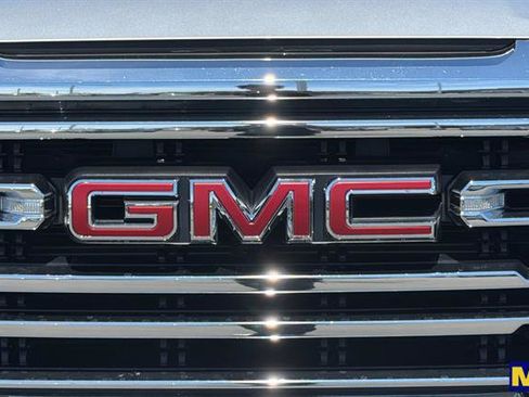 Certified 2021 GMC Sierra 1500 SLT w/ X31 Off-Road Package AWD/4WD image 34