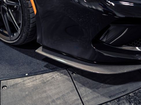 Used 2023 Ferrari F8 Tributo RWD image 18