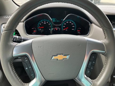 Used 2014 Chevrolet Traverse LT w/ All-Star Edition AWD/4WD image 18