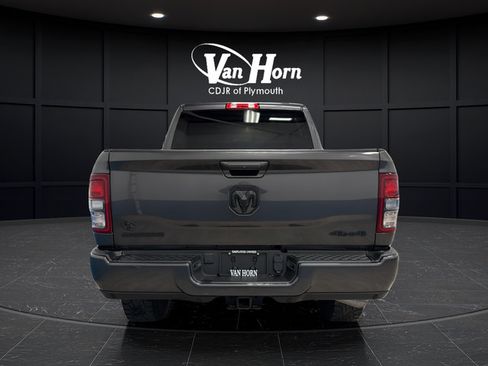 Used 2022 RAM 2500 Big Horn w/ Night Edition AWD/4WD image 6