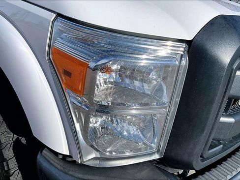 Used 2014 Ford F250 XL w/ Power Equipment Group image 31